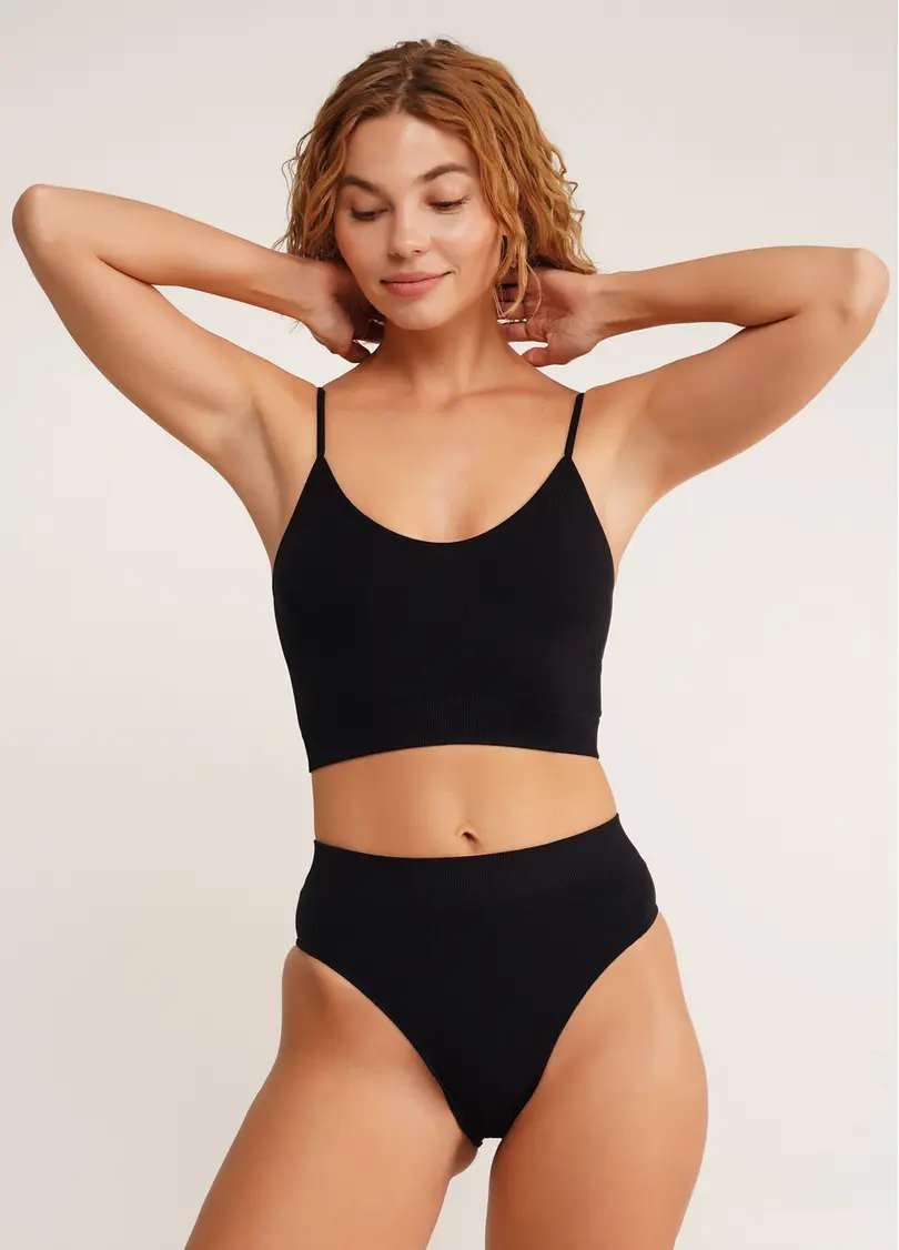 Фактурний безшовний топ майка CAMI TOP BRAID black (чорний)