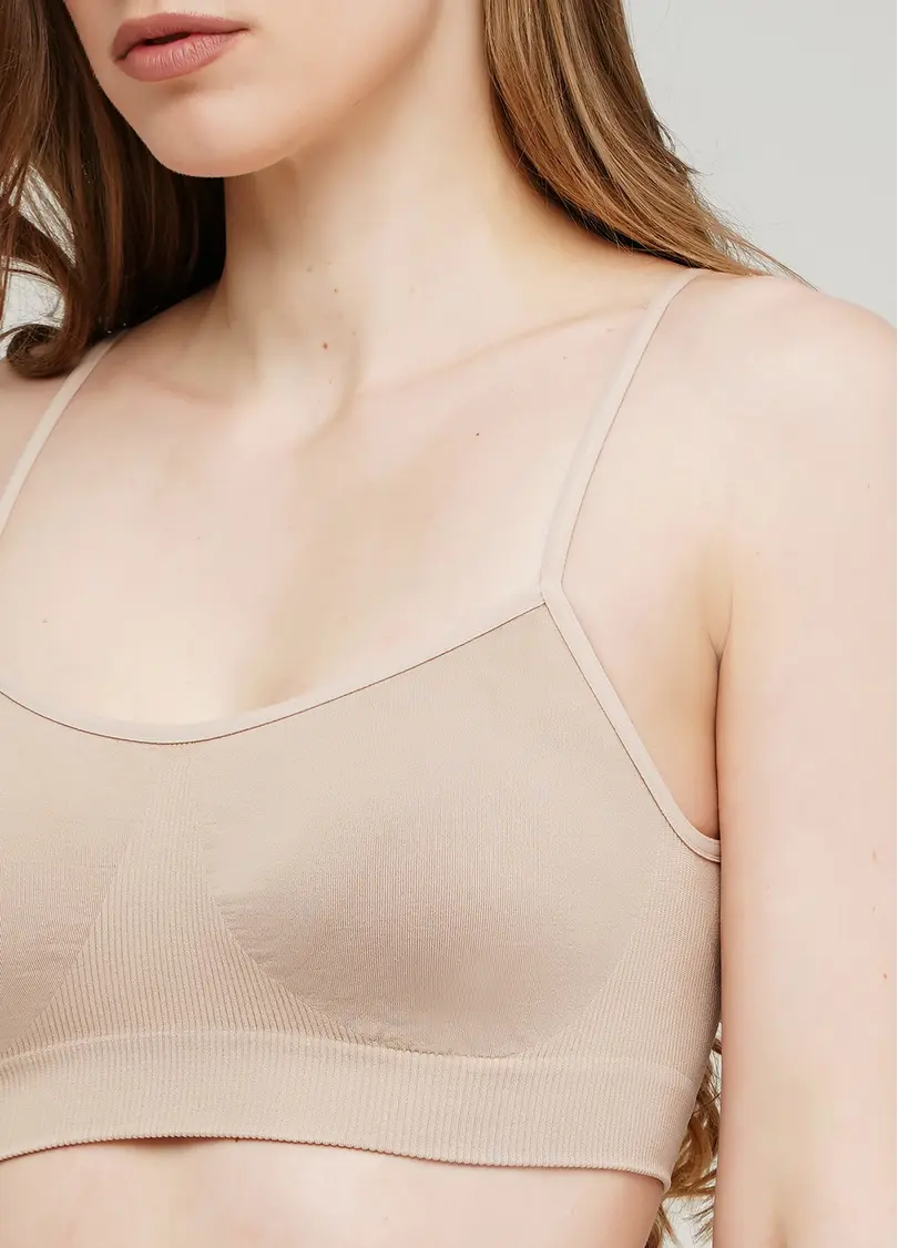 Безшовний топ на бретелях CAMI TOP (бежевий)