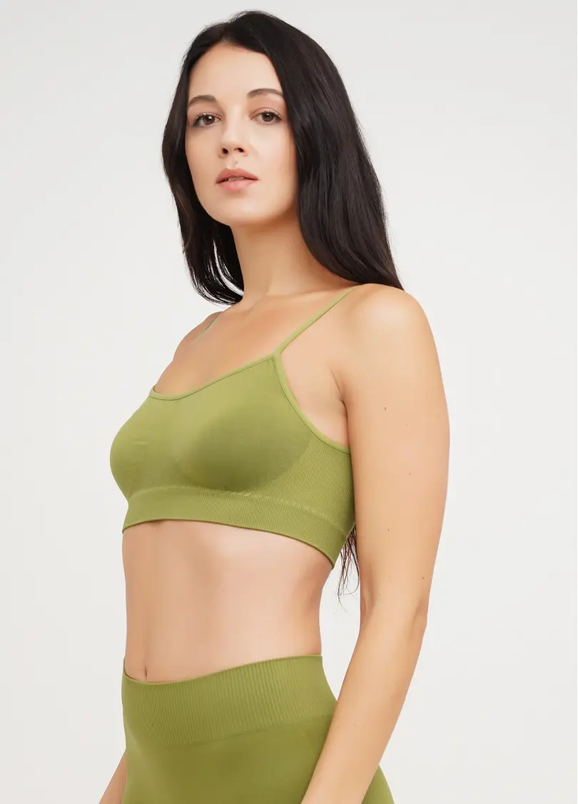 Безшовний топ на бретелях CAMI TOP olive branch (зелений)