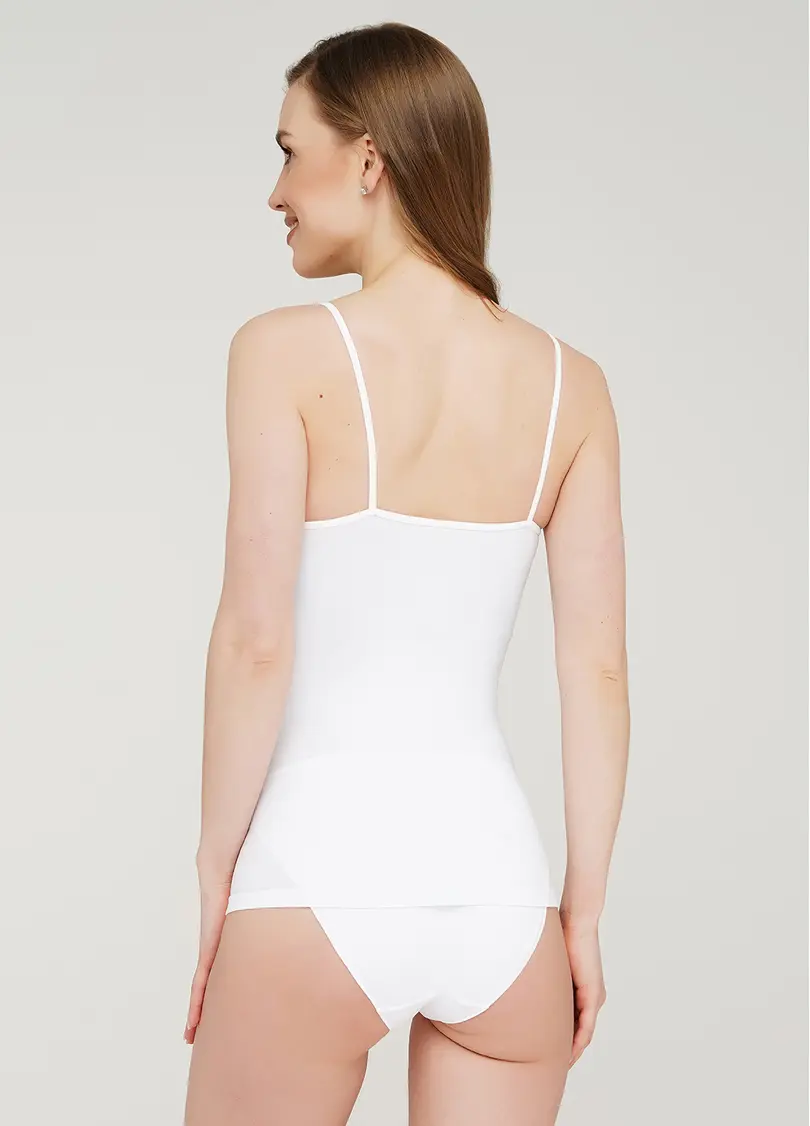 Безшовна майка на тонких бретелях CAMISOLE (білий)