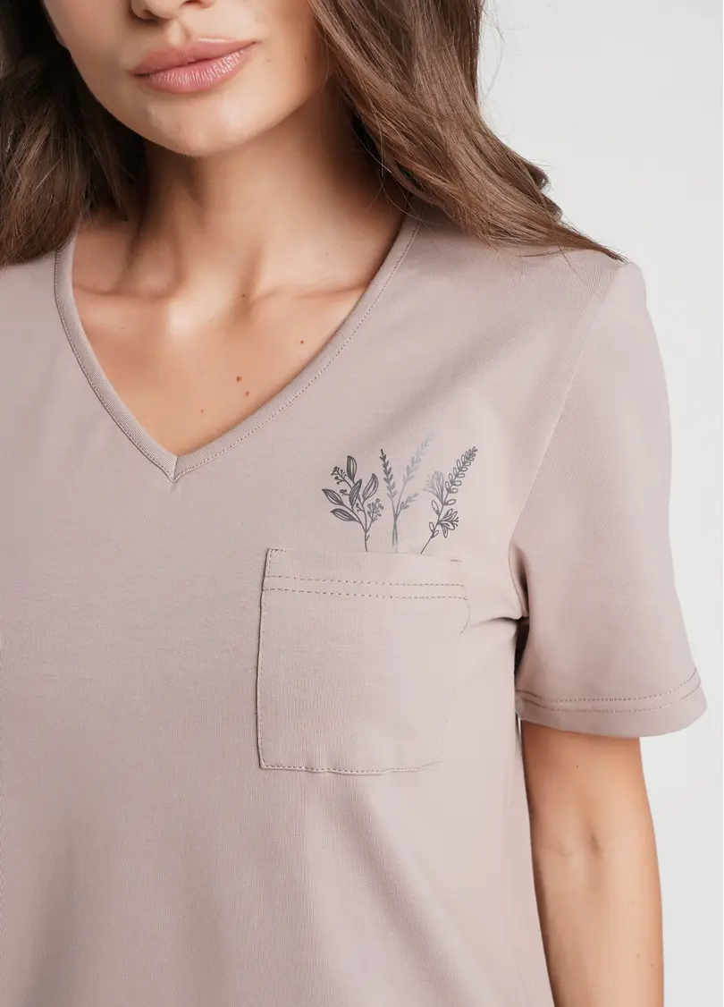 Футболка піжамна з карманом SPRING FLOWERS 4805/010 mokko (коричневий)