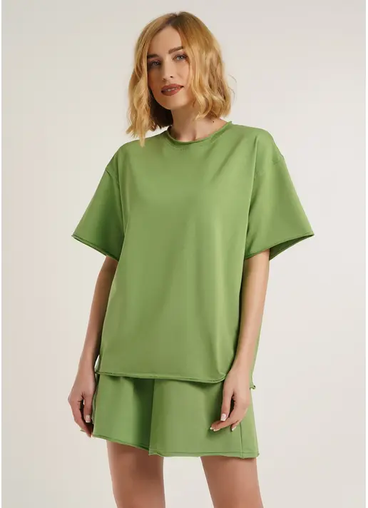 Широка футболка з необробленим низом STREET STYLE 4810/180 olive (зелений)