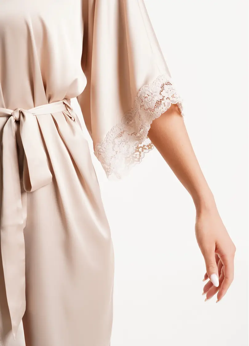 Короткий халат з мереживом HELENA 7212/051 beige (бежевий)