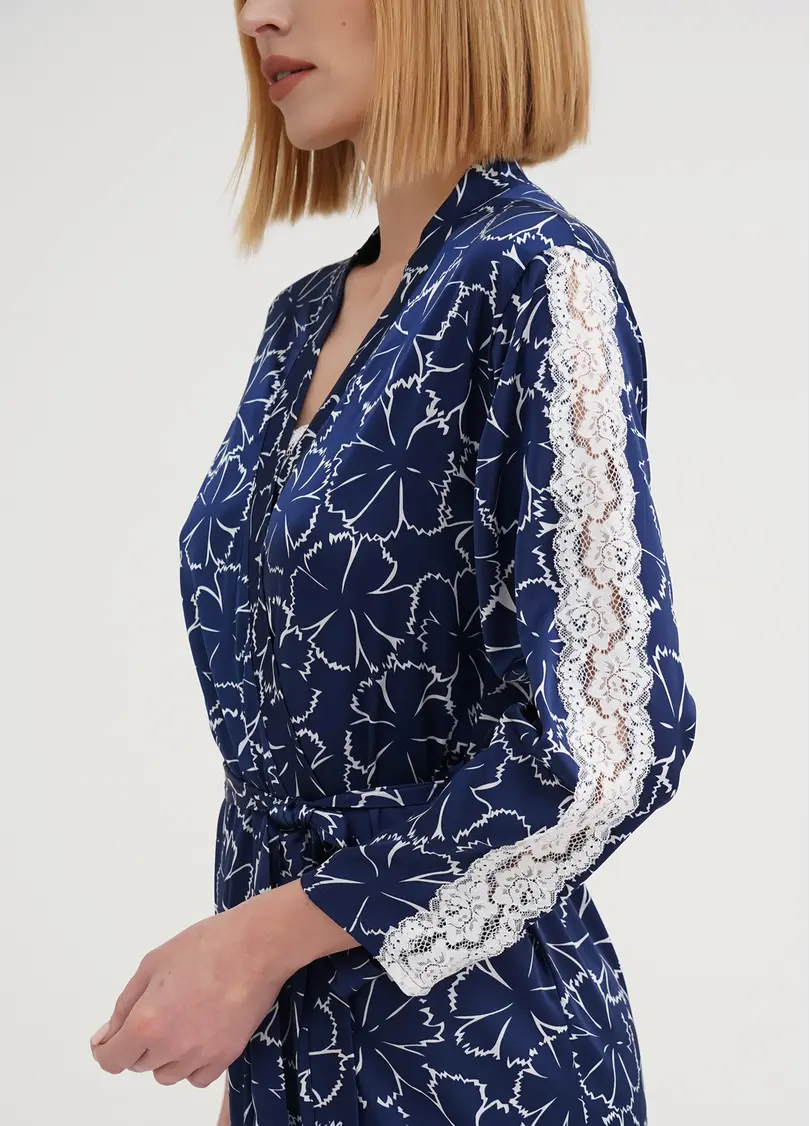 Шовковий халат у квіти з мереживом TIZIANA 7327/051 navy/white clove (синій)