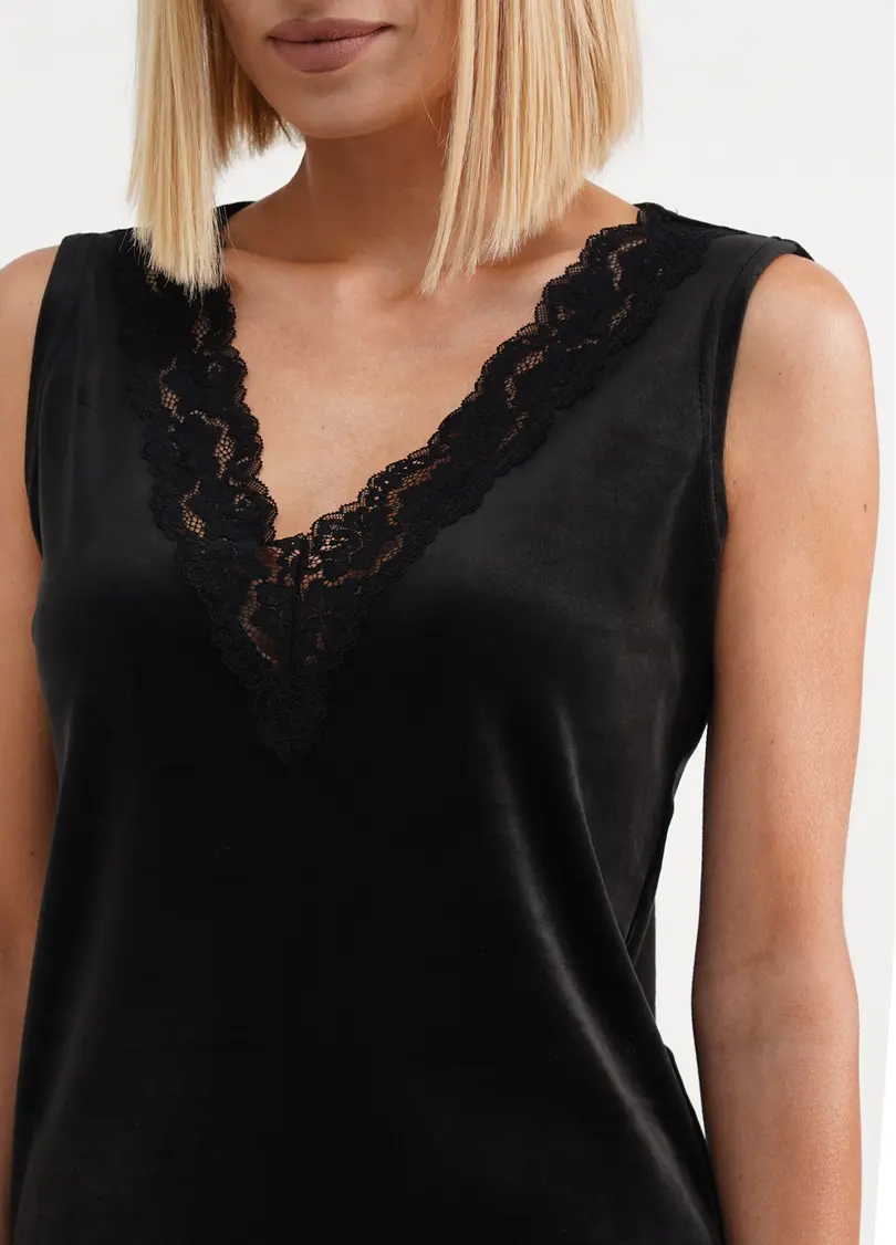 Комплект з велюру майка та шорти SOFT WINTER 6037/081 black (чорний)