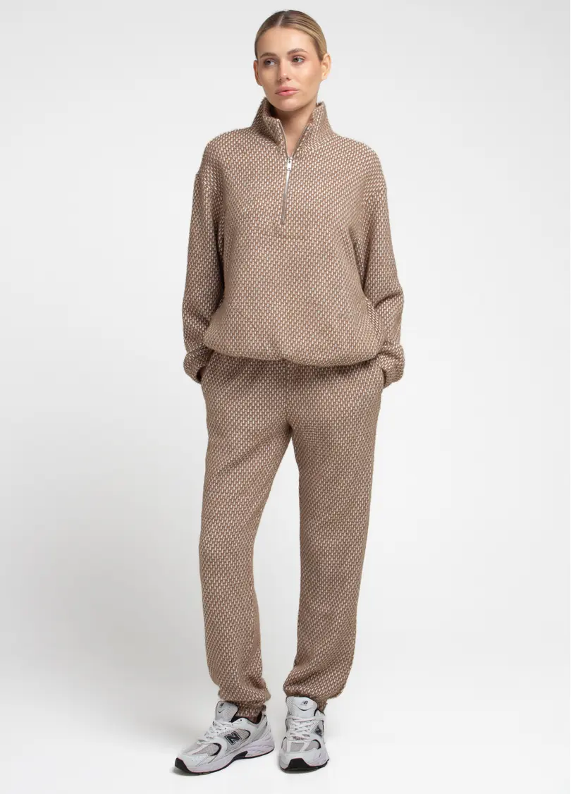 Комплект светр та штани SOFTCORE 5816/290 cocoa cupcake/white (коричневий/білий)