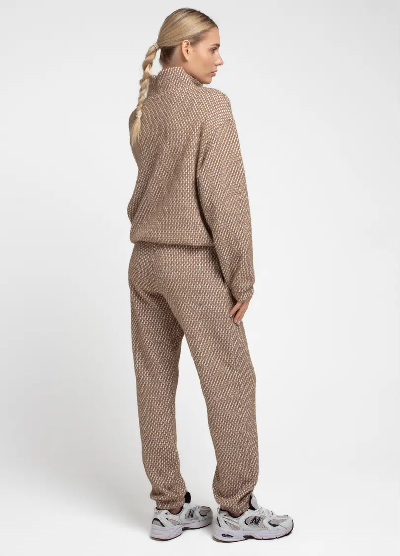 Комплект светр та штани SOFTCORE 5816/290 cocoa cupcake/white (коричневий/білий)