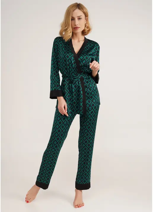 Шовковий комплект з жакетом та штанами TIFFANY 5506/050 green/black (зелений/чорний)