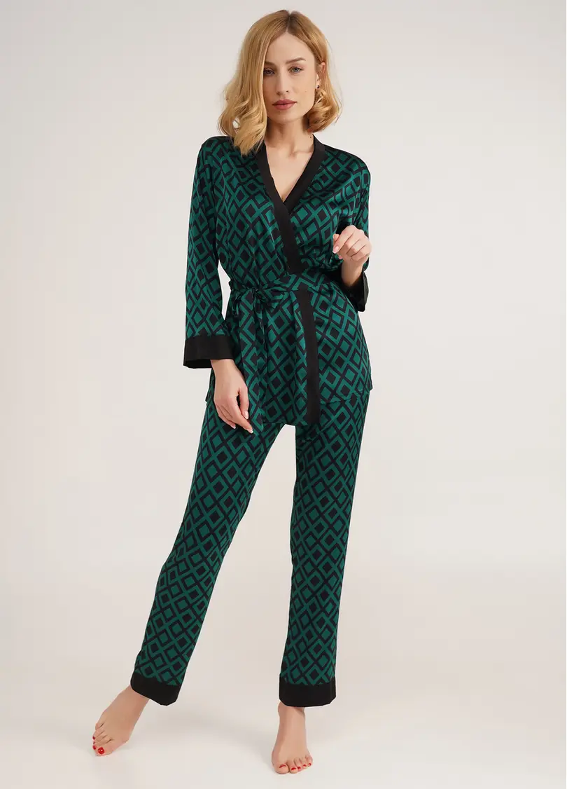 Шовковий комплект з жакетом та штанами TIFFANY 5506/050 green/black (зелений/чорний)