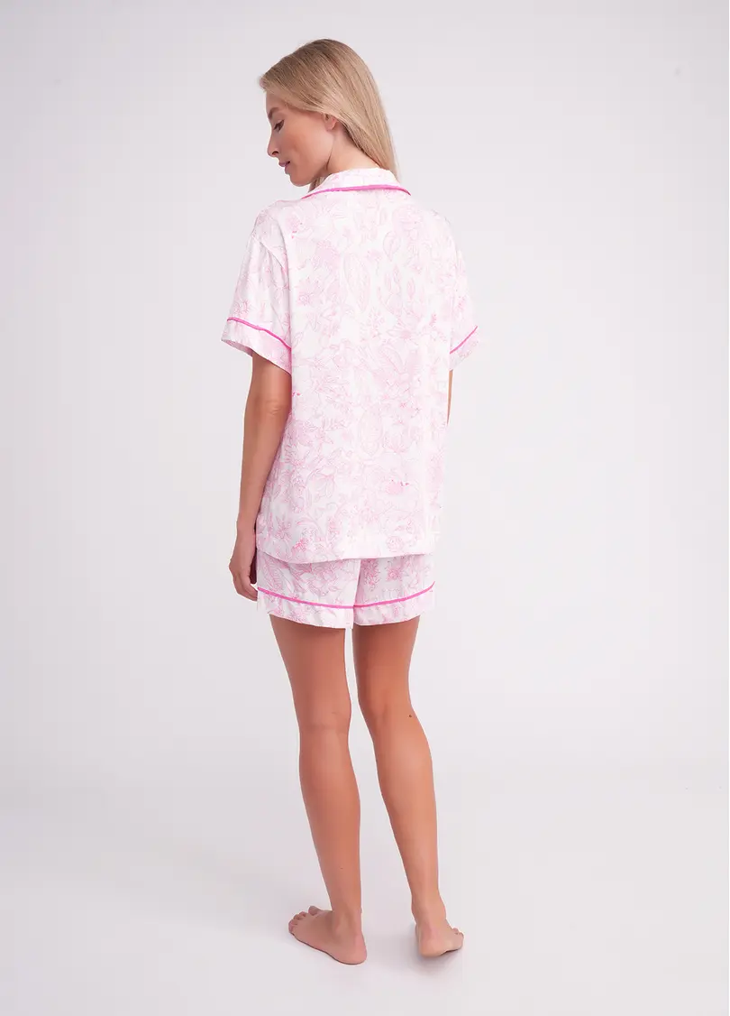 Піжама з квітковим принтом FLOSSED IN FLOWERS 6405/040 white/pink floral print/magenta piping (білий/рожевий)