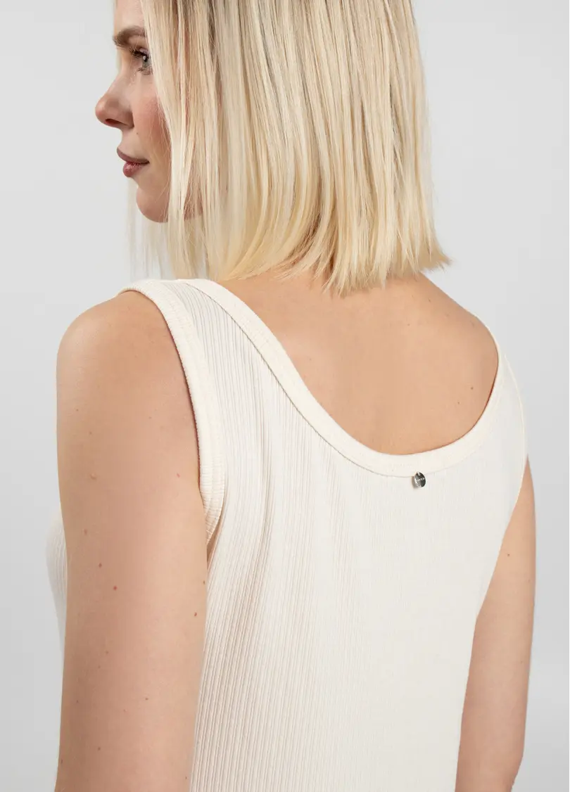 Трикотажна сукня ESSENTIAL MILK 8710/320 light cream (молочний)