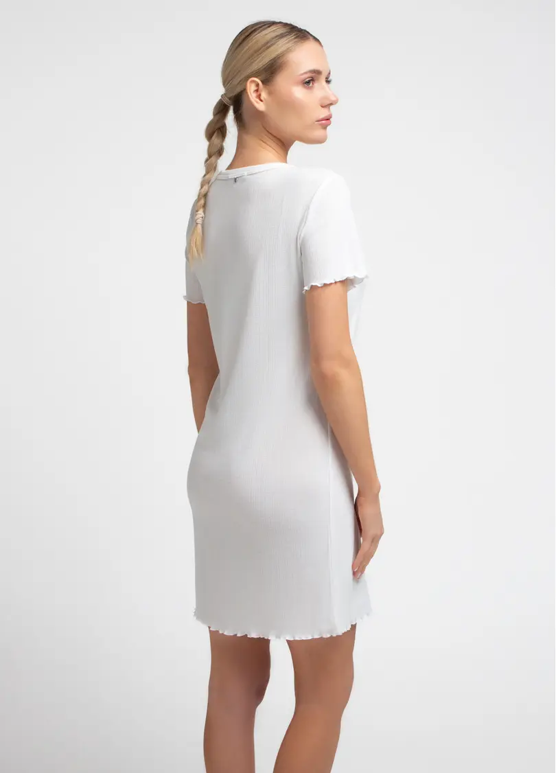 Нічна сорочка з ажурного трикотажу MALLOW 8120/310 milk (білий)