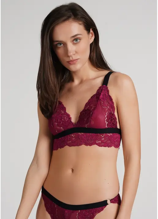 Бюстгальтер бралет з трикутною чашкою Sweet plum 1609/31 plum (фуксія) Бюстгальтер бралет з трикутною чашкою Sweet plum 1609/31 plum (фуксія)
