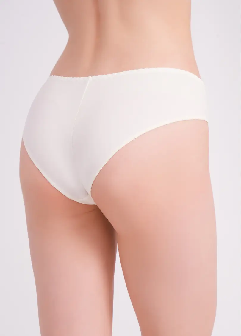 Труси бразиліана з бавовни Basic chic 2236/61 milk (білий)