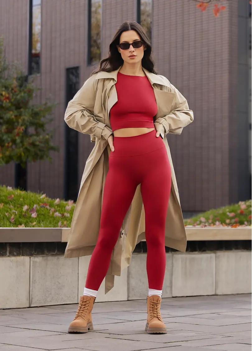 Укорочена безшовна футболка CROP T-SHIRT winterberry (червоний)