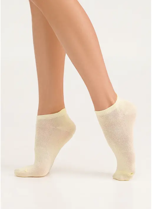Короткі шкарпетки з високою п'ятою WS1 SUMMER SPORT 001 light yellow (жовтий) Короткі шкарпетки з високою п'ятою WS1 SUMMER SPORT 001 light yellow (жовтий)