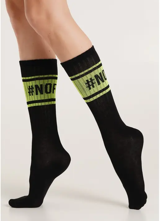 Бавовняні шкарпетки високі з неоновим написом WS4 TEXT STRONG 012 black/yellow neon (чорний/жовтий неон)