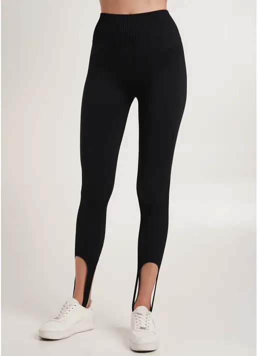 Легінси в рубчик зі штрипками LEGGINGS RIB STRIPE black (чорний) GIULIA x Lichi by Lichi Легінси в рубчик зі штрипками LEGGINGS RIB STRIPE black (чорний) GIULIA x Lichi by Lichi
