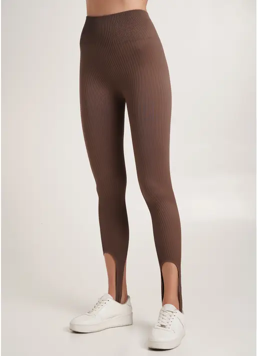 Легінси в рубчик зі штрипками LEGGINGS RIB STRIPE chocolate (коричневий) GIULIA x Lichi by Lichi Легінси в рубчик зі штрипками LEGGINGS RIB STRIPE chocolate (коричневий) GIULIA x Lichi by Lichi