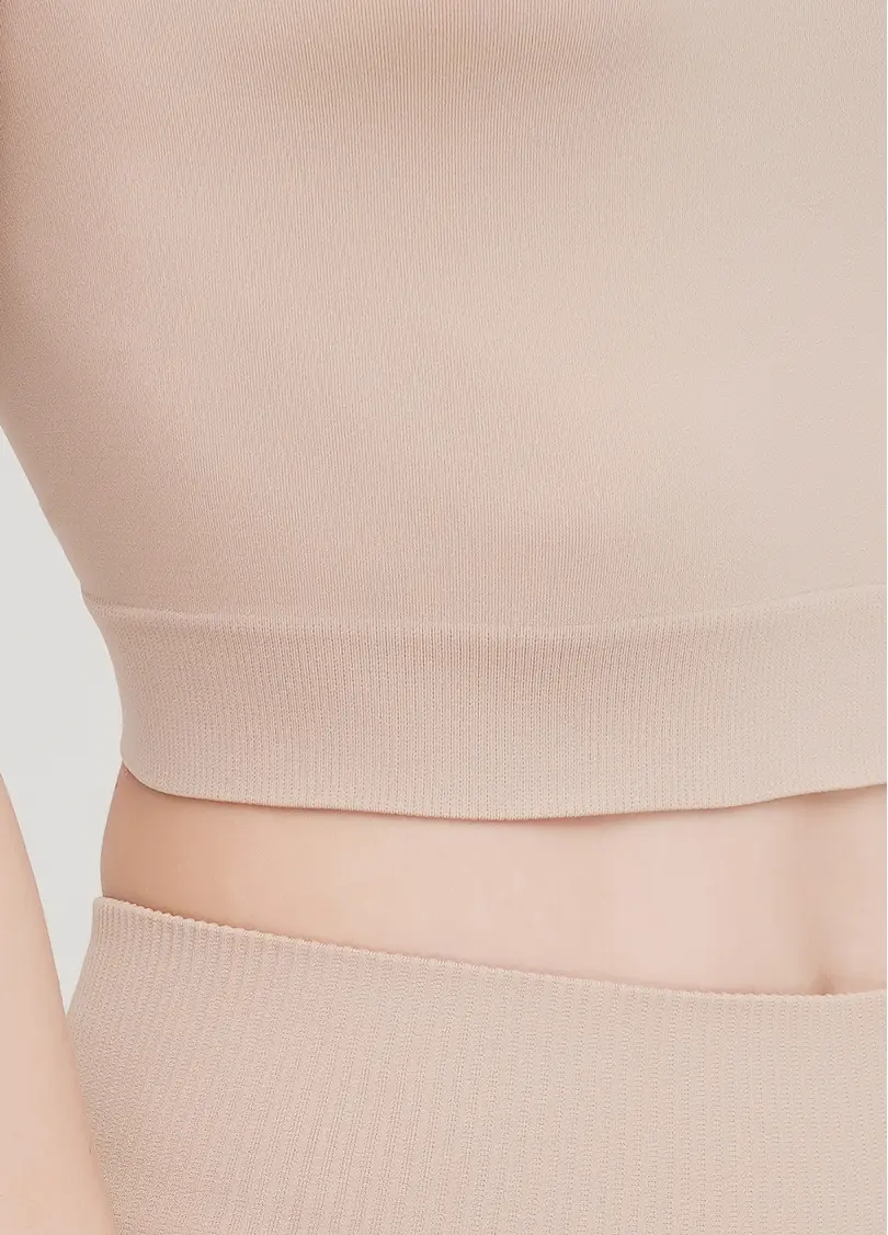 Укорочена безшовна футболка CROP T-SHIRT (бежевий)