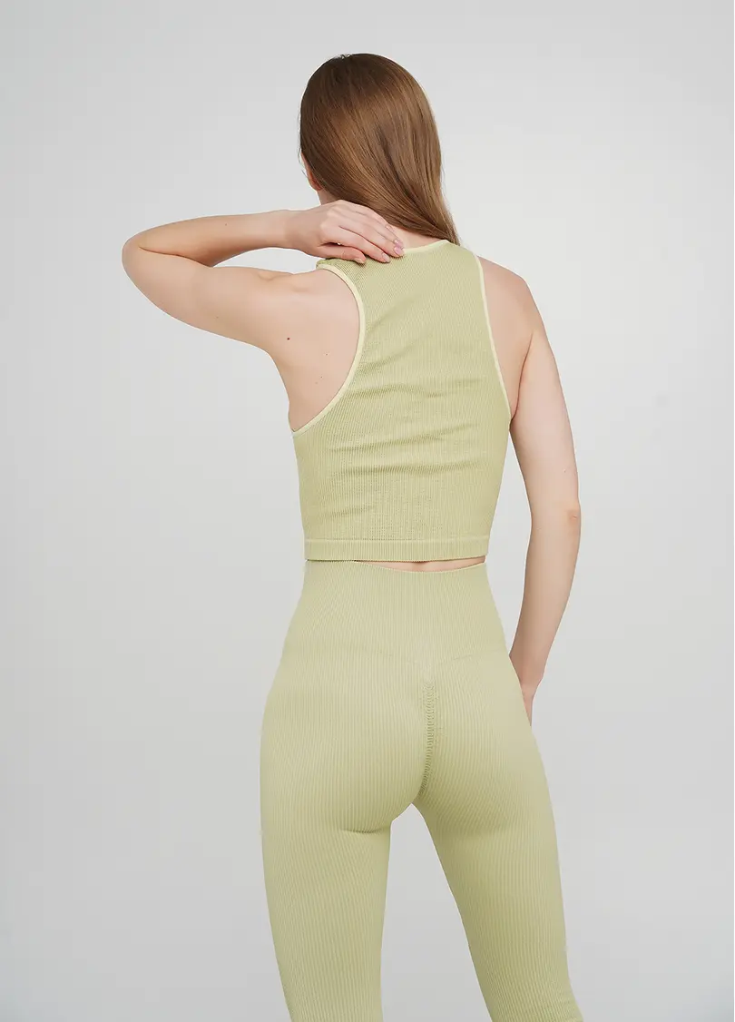 Топ в рубчик з мікрофібри HALTER TOP RIB pale olive green (зелений)