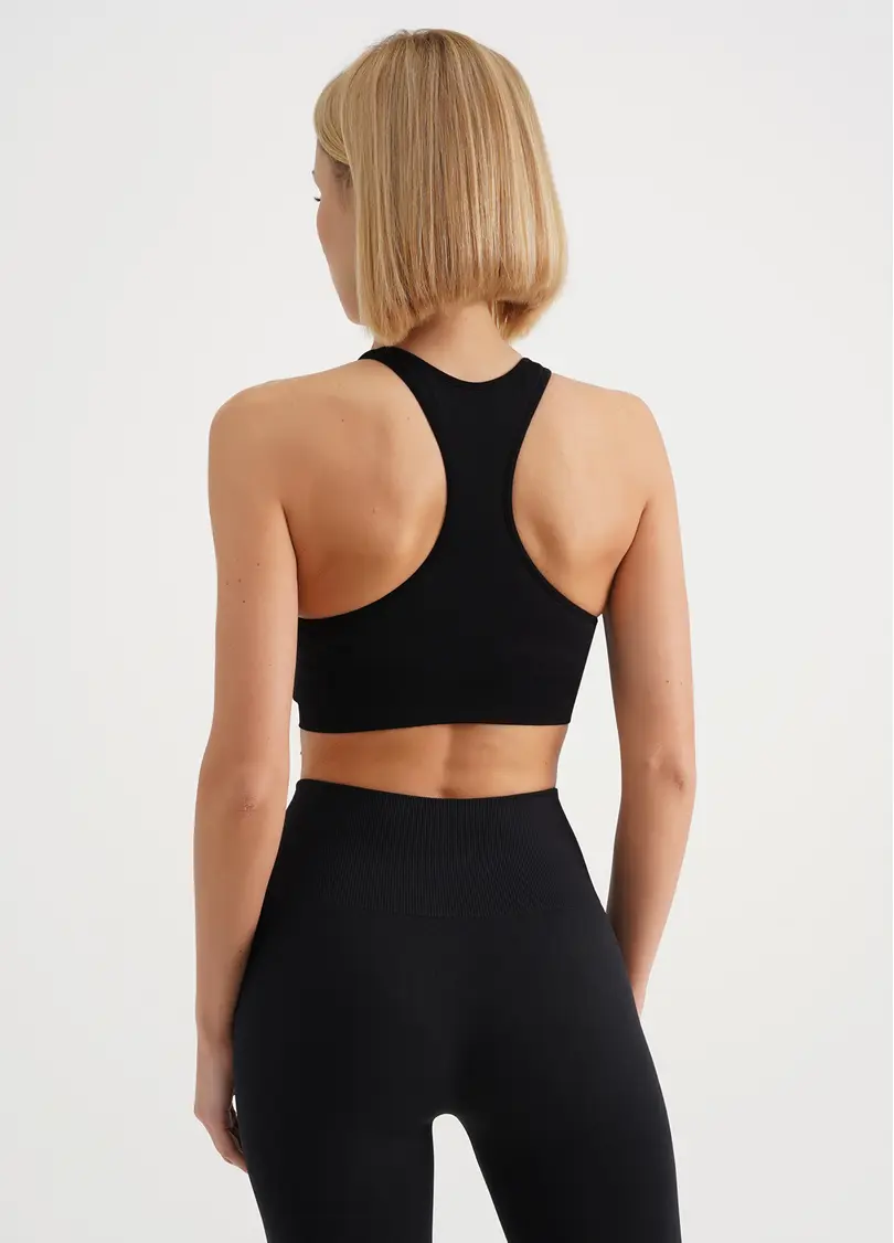 Спортивный топ TOP ENERGY 02 black (черный)