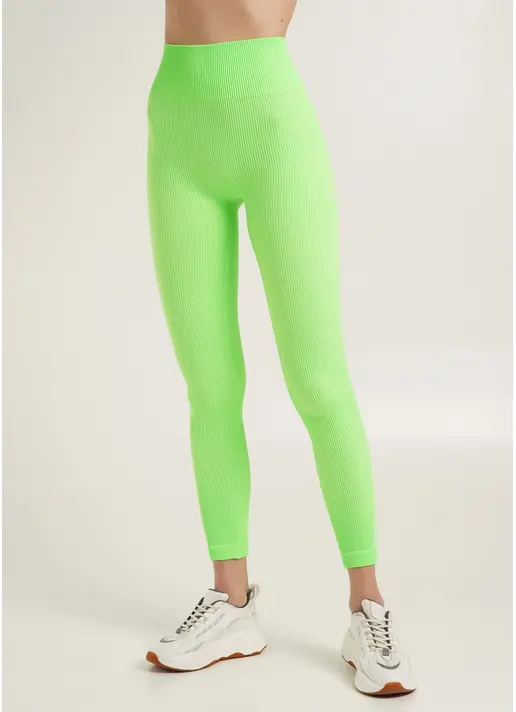 Легінси в рубчик з моделюючим швом ззаду LEGGINGS RIB green neon (неоновий зелений) Легінси в рубчик з моделюючим швом ззаду LEGGINGS RIB green neon (неоновий зелений)