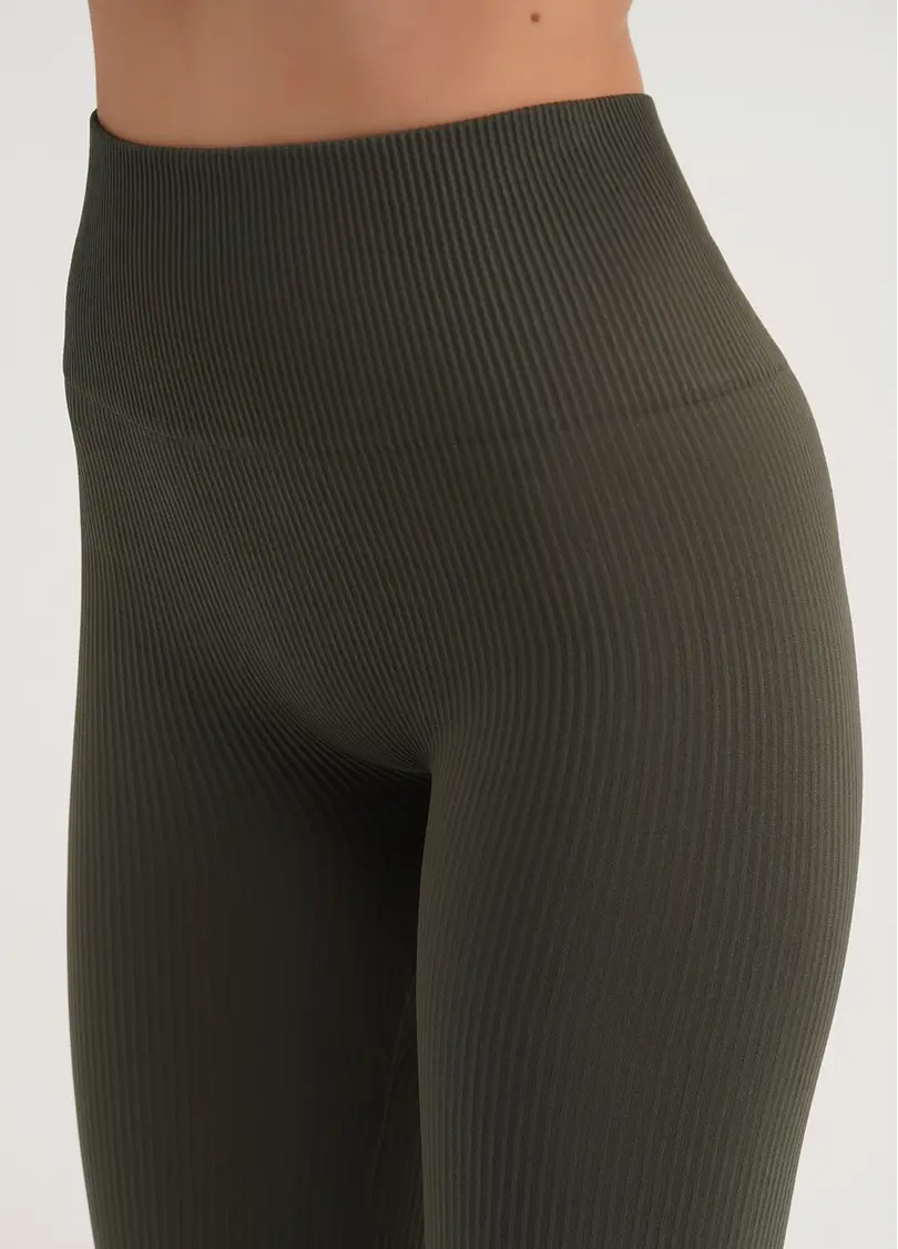 Легінси в рубчик з моделюючим швом ззаду LEGGINGS RIB khaki (хакі)